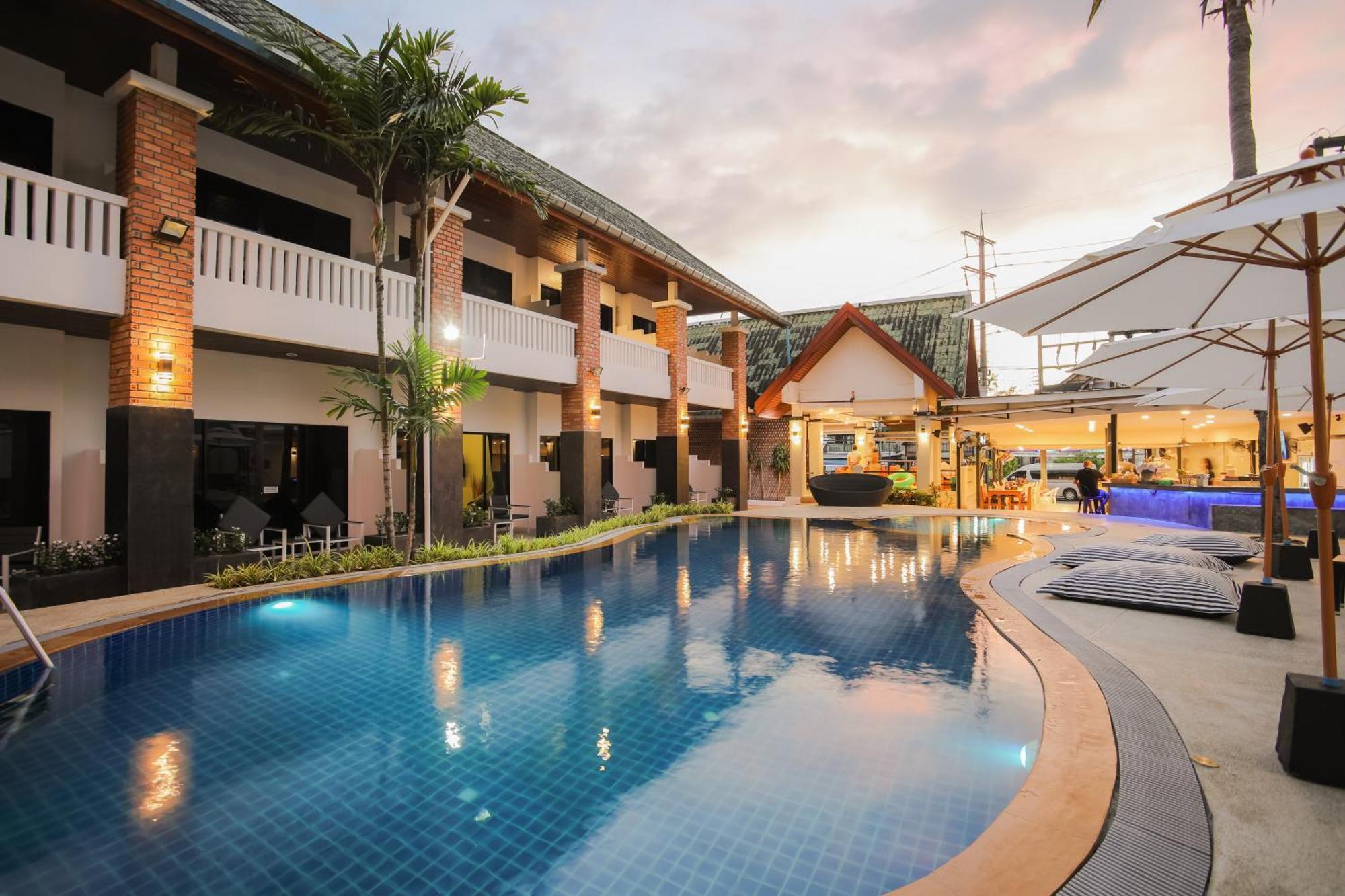 Etk Patong Resort 외부 사진