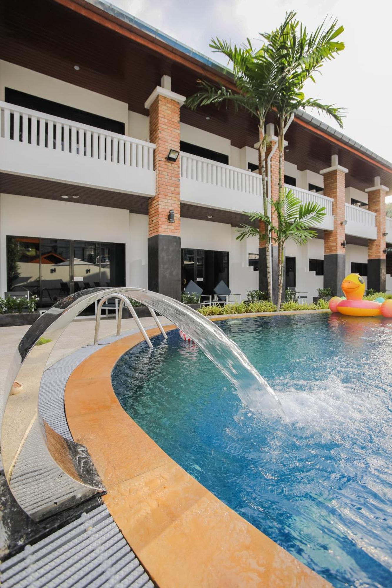 Etk Patong Resort 외부 사진