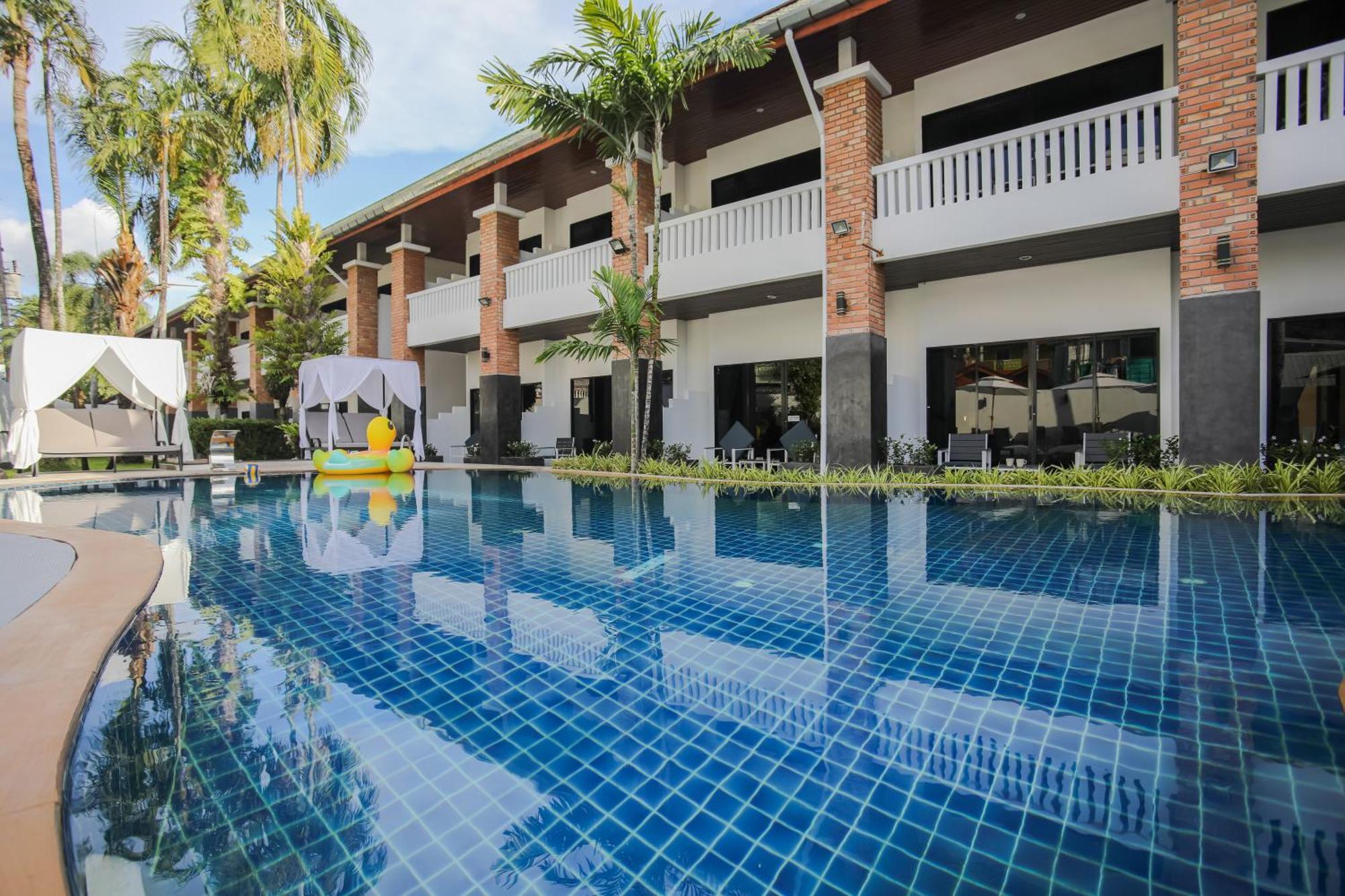 Etk Patong Resort 외부 사진